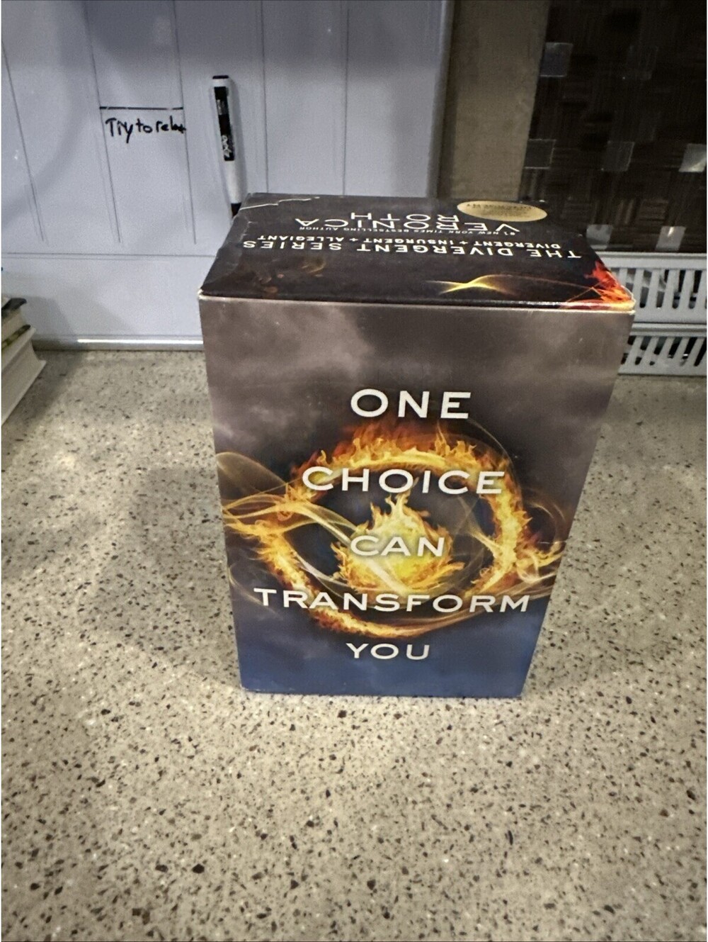 Divergent Series 3-Book Box Set : Divergent, Insurgent, Allegiant